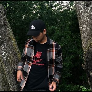 Meet your Posher, Jonathan